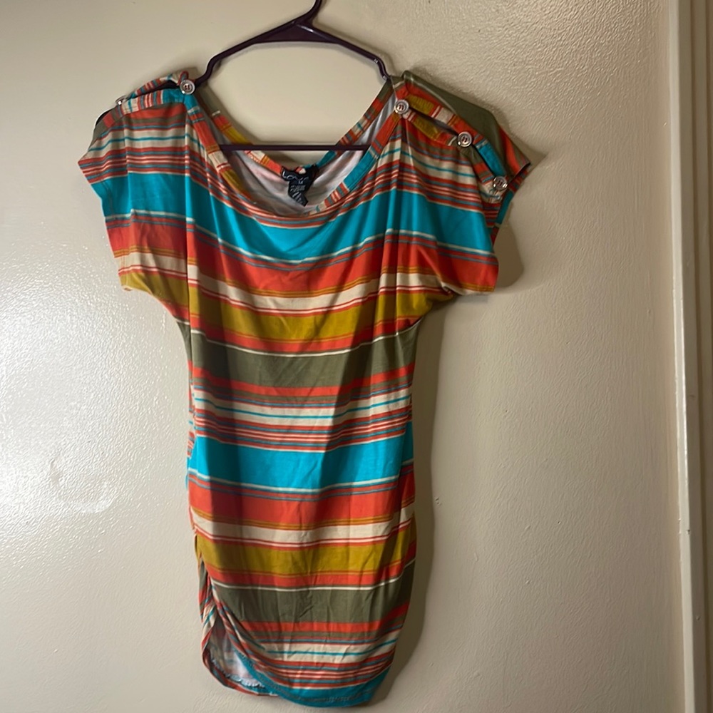 Fall colors!!! Womens blouse size medium